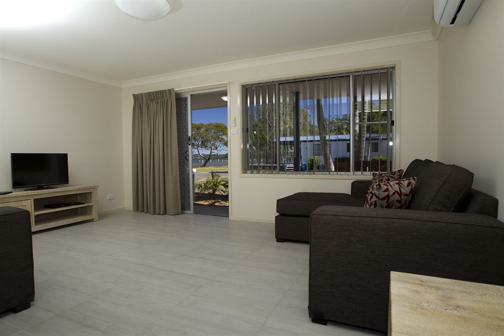 Lakeside Forster Holiday Park Экстерьер фото